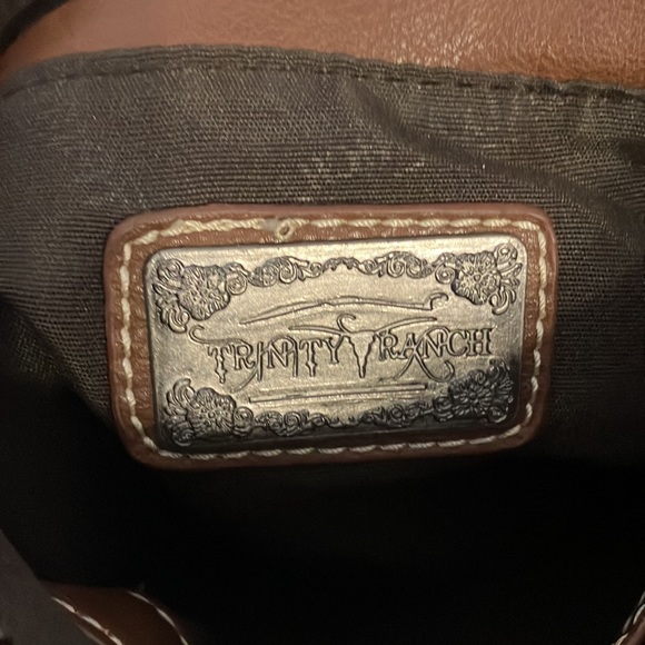 Trinity Ranch Leather Fringe Conceal Carry Purse - Picture 3 of 7